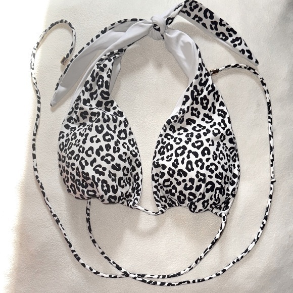 Buffbunny Collection Other - BuffBunny Black and White Cheetah Print Bikini Triangle Top Swimwear Size XS